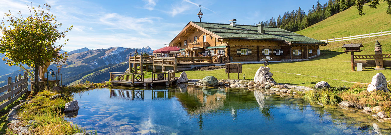 Lodges & Almhütten mit Badeseen