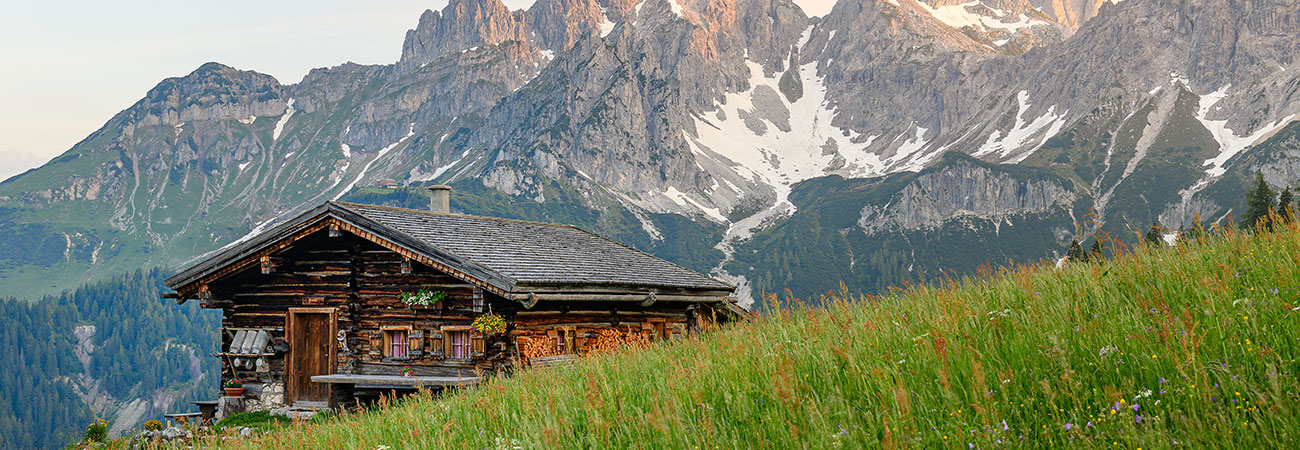 Sommerurlaub in Chalets & Lodges in den Bergen